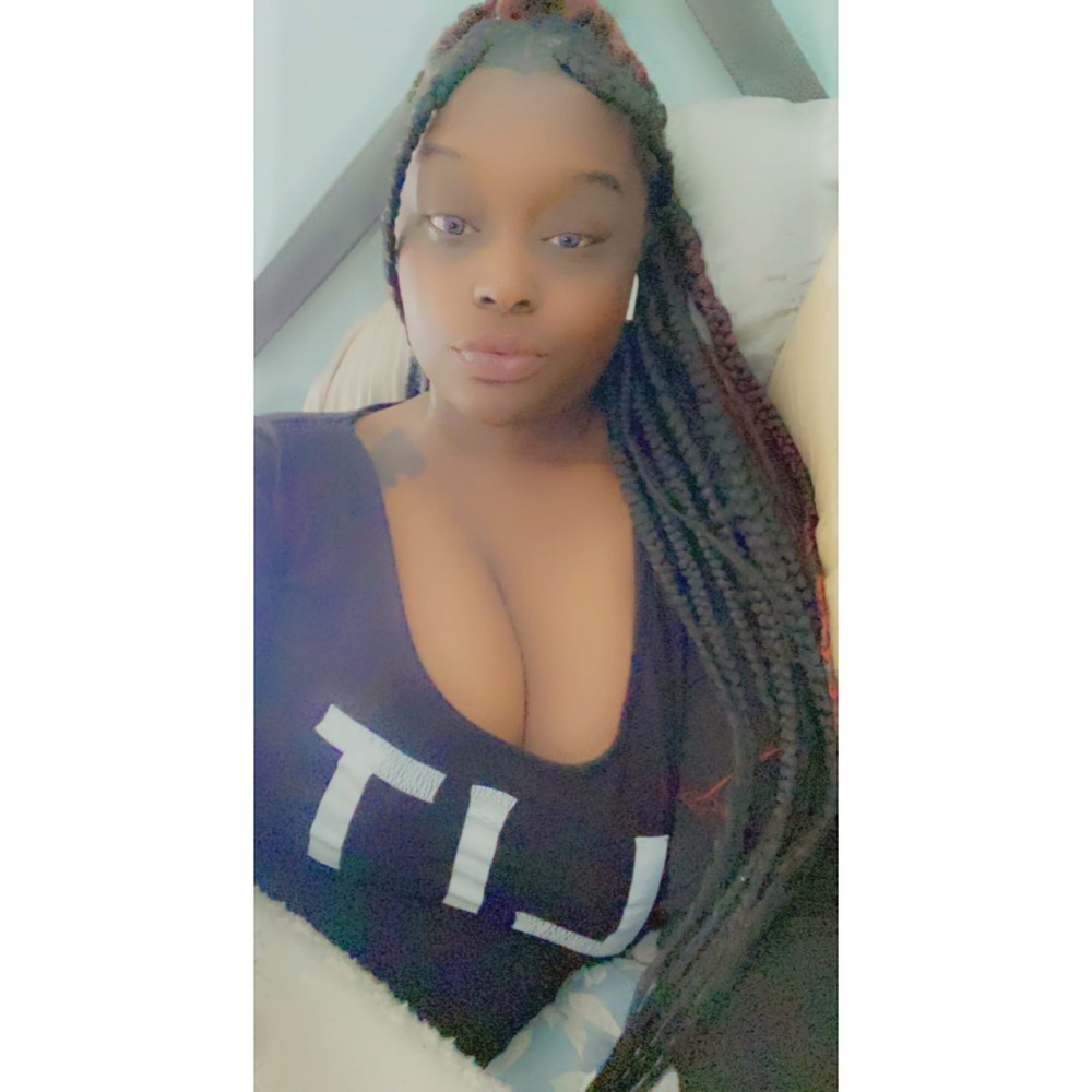 Meet your Posher, Jalynn